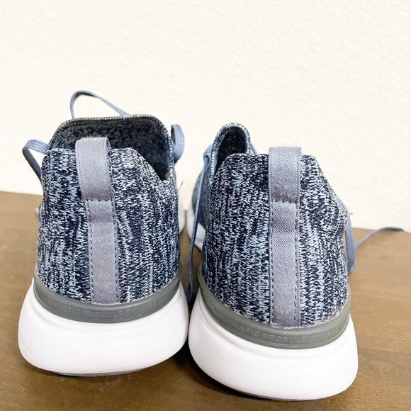 APL Women's TechLoom Breeze - Picture 2 of 11